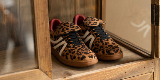 Rosella Carlie 2025 Spring/Summer Fashion Trends & Sneaker Styling Guide