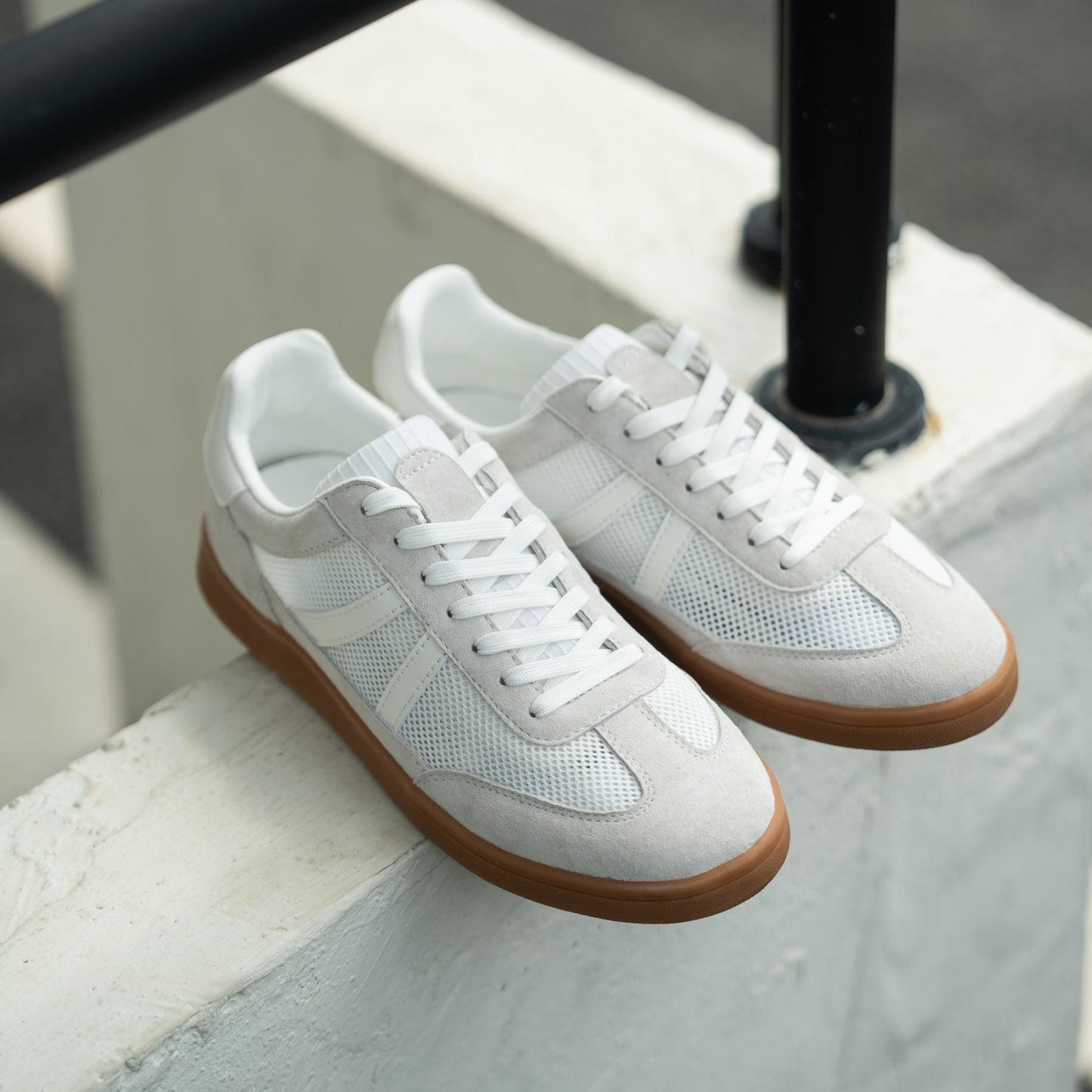 ROSELLA CARLIE WOMEN'S MESH WALKING SNEAKERS WHITE